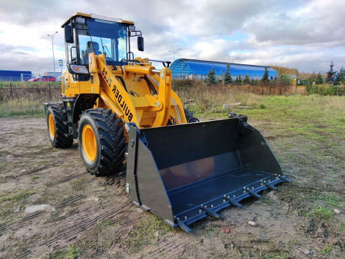 фронтальный погрузчик builder zl28